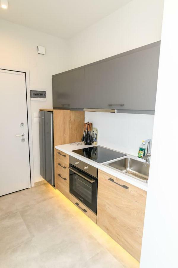 Superior Modern Apartment In The Center With View. Volos Exteriér fotografie